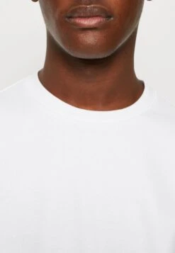 YOURTURN Unisex 2 Pack - Sweater - Black/White -Kleding Verkoop 0076b02e99c54dc0990572f64eb50cac