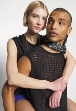 YOURTURN Sheer- Trui - Black 11 YOURTURN Sheer- Trui - Black -Kleding Verkoop 0cd40003872f4f2f802f063b28fb3724