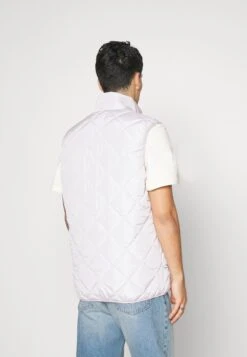 YOURTURN Unisex - Bodywarmer - Salmon -Kleding Verkoop 0f201c2411e447a7b3478fb4eecf46f3