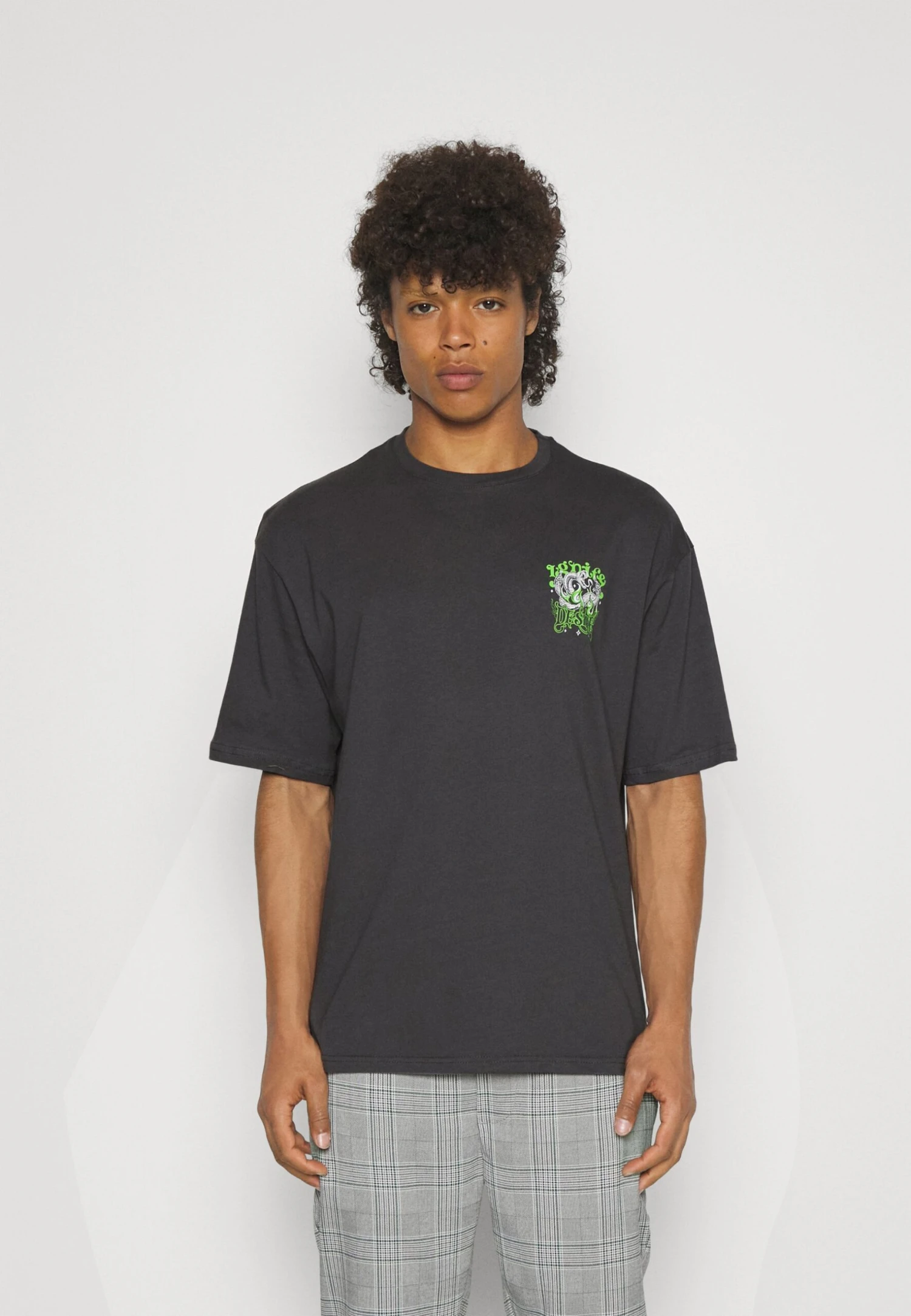 YOURTURN Snake Desire Tee Unisex - T-Shirt Print - Dark Grey 3 YOURTURN Snake Desire Tee Unisex - T-Shirt Print - Dark Grey