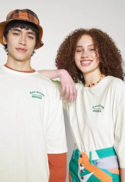 YOURTURN Unisex - T-Shirt Print - Offwhite -Kleding Verkoop 29e65935527340a7bc456a57a305b352