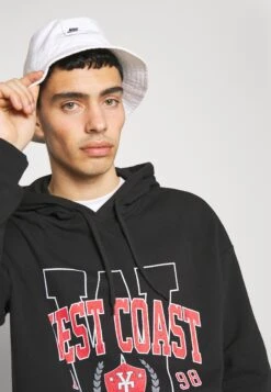 YOURTURN Sweater - Black -Kleding Verkoop 2adf924bafe24f14a05d1972af2db883