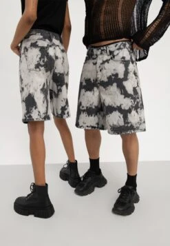 YOURTURN Unisex - Jeansshort - Black Denim -Kleding Verkoop 2cd9be114197419383c232b9b8d8d95f