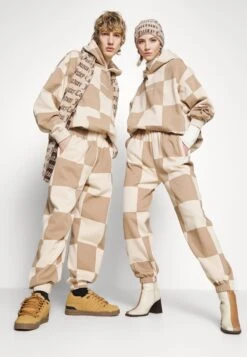 YOURTURN Unisex - Trainingsbroek - Beige -Kleding Verkoop 2f48d23f3312422db61e596429ac6121