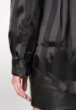 YOURTURN Festive Unisex - Overhemd - Black -Kleding Verkoop 3336668376054e4d9be3dadb39406a5a