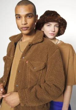 YOURTURN 3Pack Unisex - T-Shirt Basic - Light Green/Lilac/Light Brown -Kleding Verkoop 376c0de2411d41378982c38f7242bbaf