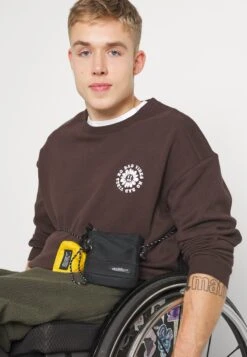 YOURTURN Unisex - Sweater - Dark Brown -Kleding Verkoop 40b90b90aee84207a95b19f9c8e9e27f