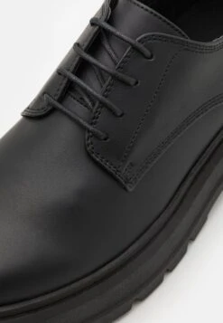 YOURTURN Unisex - Veterschoenen - Black -Kleding Verkoop 43d69cd400b84e0fa3a934e147dca544