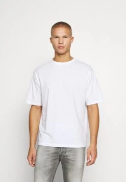 Kleding Verkoop -Kleding Verkoop 48f9d89121a647789a0b80f2e895a43e