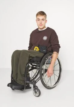 YOURTURN Unisex - Sweater - Dark Brown -Kleding Verkoop 4a4df557d5bd4a42a18d784965921e0e