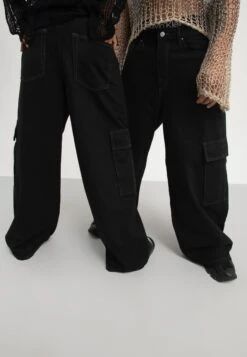 YOURTURN Unisex - Relaxed Fit Jeans - Black Denim -Kleding Verkoop 6bf9730e77474f359b5197f7d3535ca8