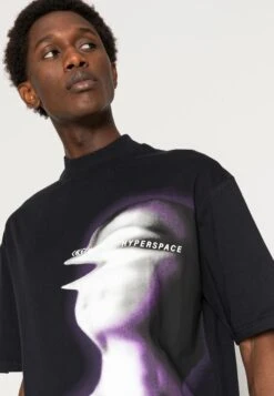 YOURTURN Unisex - T-Shirt Print -Black -Kleding Verkoop 71633d781f4e4282bd687c86b02a7fd7