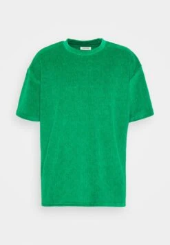 YOURTURN Unisex - T-Shirt Basic - Green 12 YOURTURN Unisex - T-Shirt Basic - Green -Kleding Verkoop 7d69fc35aab64469be2566efe24120e7