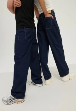 YOURTURN Unisex - Relaxed Fit Jeans - Rinsed Denim 10 YOURTURN Unisex - Relaxed Fit Jeans - Rinsed Denim -Kleding Verkoop 8c9995c47b1f4716ab2a82a9384e7050