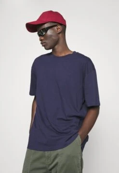 YOURTURN Unisex - T-Shirt Print - Dark Blue -Kleding Verkoop 8cdb24fa80d34ce385a965b0fddfd54b