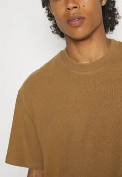 YOURTURN Unisex - T-Shirt Basic - Beige -Kleding Verkoop 983f77759d2441d68f2570b0c0e4df4f