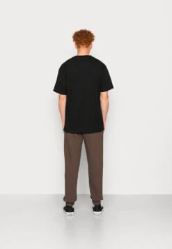 YOURTURN Unisex - Trainingsbroek - Brown 8 YOURTURN Unisex - Trainingsbroek - Brown -Kleding Verkoop 9e6534a6093d49d7a47326122ded782d