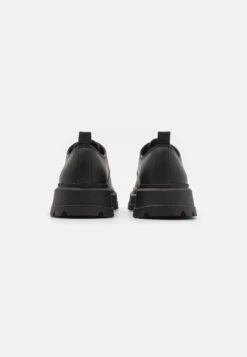 YOURTURN Unisex - Veterschoenen - Black -Kleding Verkoop aaae83047a954d1aab81392769433db6