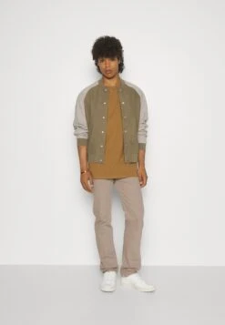 YOURTURN Unisex - T-Shirt Basic - Beige -Kleding Verkoop af9fc44f342d4f32a84d0d2e87ce2b30