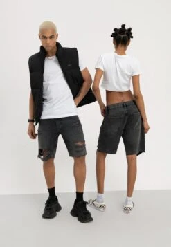 YOURTURN Unisex - Jeansshort - Black 9 YOURTURN Unisex - Jeansshort - Black -Kleding Verkoop cb0e8a238396470b9ff5ebb0b55a6e08