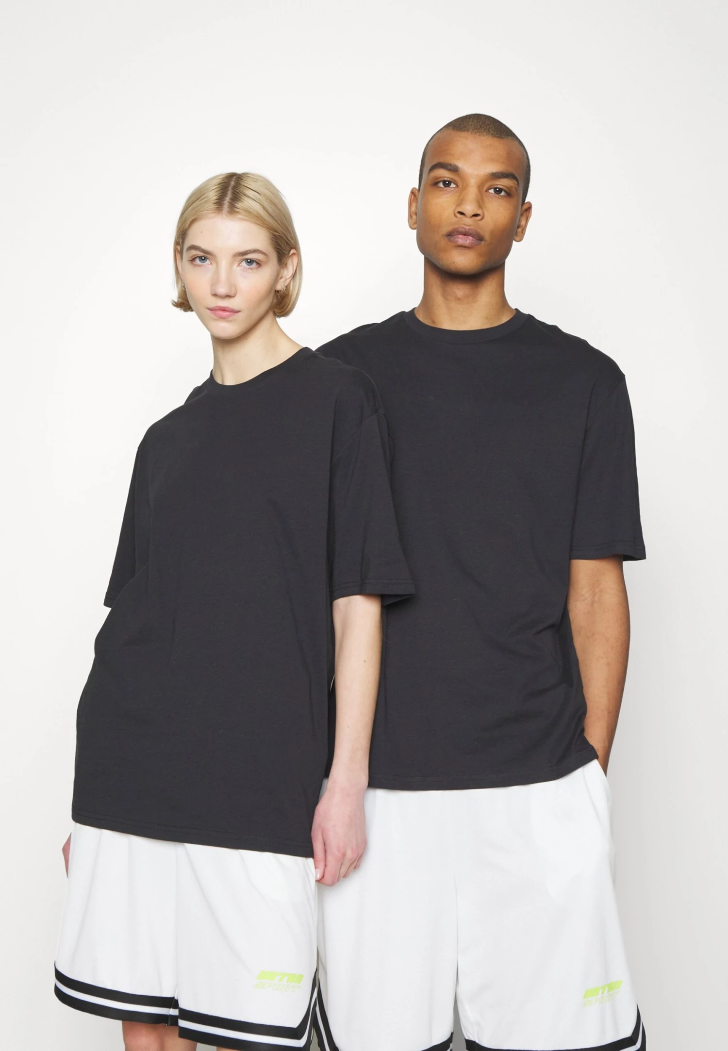 YOURTURN 3Pack Unisex - T-Shirt Basic - White/Mint/Black 4 YOURTURN 3Pack Unisex - T-Shirt Basic - White/Mint/Black - Afbeelding 2