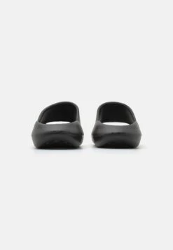 YOURTURN Badslippers - Black -Kleding Verkoop cebbc0a753f84fd0b2195c736a213c43