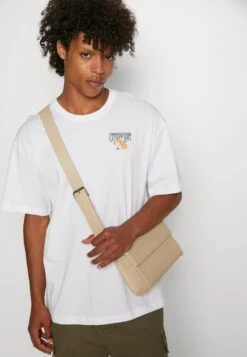 YOURTURN Orange Fruit Graphic Tee- T-Shirt Print - White -Kleding Verkoop e316743f0437401abe0ba26395e7b930