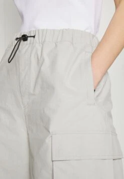 YOURTURN Unisex - Shorts - Light Grey -Kleding Verkoop fb21bd3b219d4ff4b3b1cc09b2fd0909